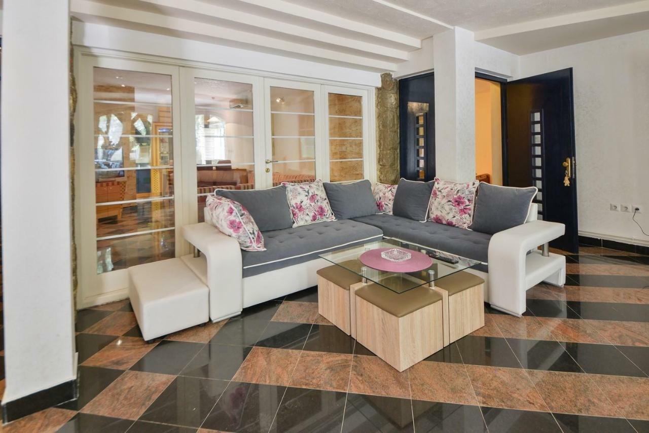 בודווה Villa Montenegro מראה חיצוני תמונה